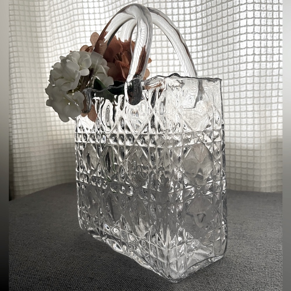 🖤NIB🖤Clear Glass Vase Cannage Handbag Purse - Picture 3 of 3